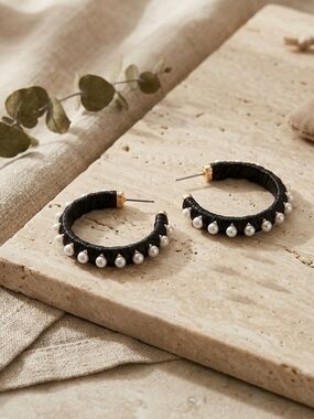 Raffia Black Pearl Trim Hoop Earrings